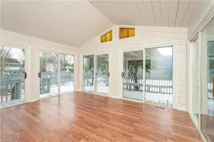 706 Edinburgh Ct, Burlington, NC 27215 - Photo 9