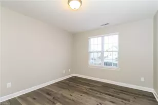 1992 Tea Berry Ln, Winston-Salem, NC 27127 - Photo 9