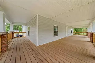 805 W 5th Ave, Lexington, NC 27292 - Photo 3