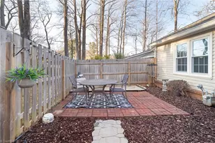 12 Brownstone Ln, Greensboro, NC 27410 - Photo 27