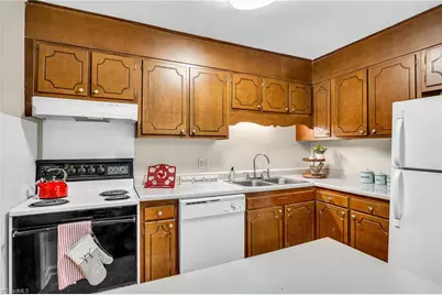 207 Northpoint Avenue, High Point, NC 27262 - Photo 7