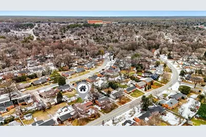 2912 W Cornwallis Drive, Greensboro, NC 27408 - Photo 41