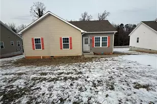 2251 Flag St, Winston-Salem, NC 27101 - Photo 1