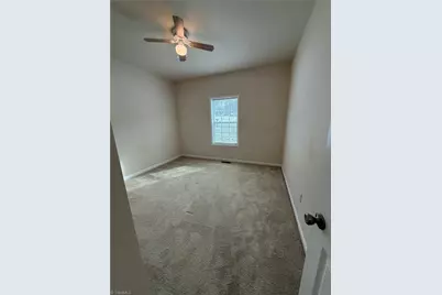 2251 Flag Street, Winston-Salem, NC 27101 - Photo 17