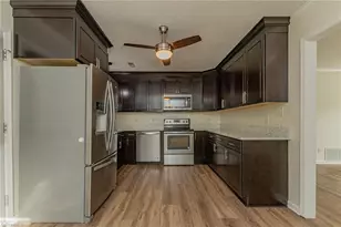 3904 Talmaga Ln, Greensboro, NC 27410 - Photo 9