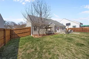 2537 Macleod St, Burlington, NC 27217 - Photo 25