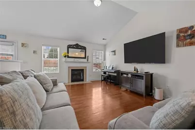 2537 Macleod Street, Burlington, NC 27217 - Photo 9