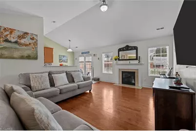 2537 Macleod Street, Burlington, NC 27217 - Photo 5