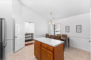 3946 Cobblestone Bend Dr, High Point, NC 27265 - Photo 9