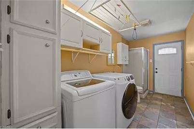 511 Canterwood Drive, Mebane, NC 27302 - Photo 23