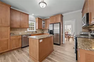 7511 Kristen Dr, Oak Ridge, NC 27310 - Photo 11