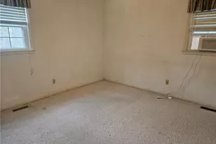 707 N 9th St, Mebane, NC 27302 - Photo 7