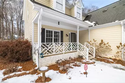 2602 Regents Park Lane, Greensboro, NC 27455 - Photo 5