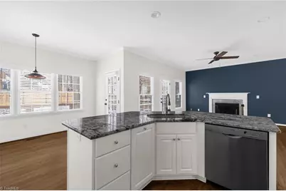 2602 Regents Park Lane, Greensboro, NC 27455 - Photo 13