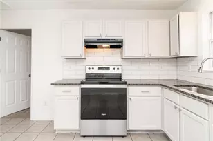 525 Texas Ave, Burlington, NC 27217 - Photo 9