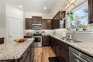 107 Charleston Ridge Dr, Mocksville, NC 27028 - Photo 11