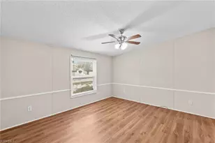 211 Forest Hollow Dr, Statesville, NC 28677 - Photo 29