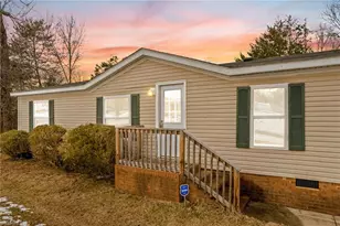 211 Forest Hollow Dr, Statesville, NC 28677 - Photo 1