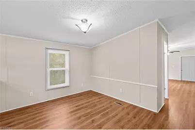 211 Forest Hollow Drive, Statesville, NC 28677 - Photo 21