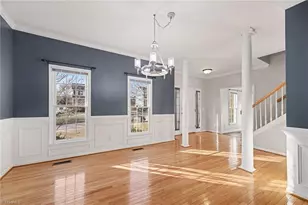 802 Lisa Run Ct, Kernersville, NC 27284 - Photo 5