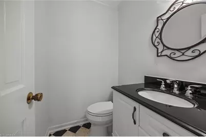 3511 Cotswold Terrace, Greensboro, NC 27455 - Photo 17