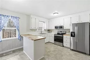 278 Beech Dr, Lexington, NC 27292 - Photo 9