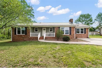 3856 Azalea Lane, Trinity, NC 27370 - Photo 3