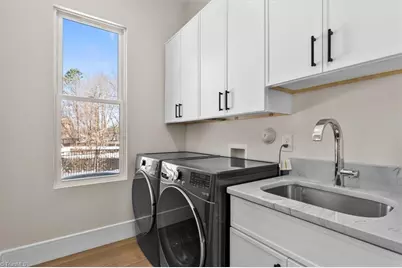 833 Dunleigh Drive, Burlington, NC 27215 - Photo 31