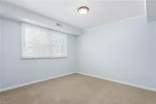 1204 Pebble Dr, Greensboro, NC 27410 - Photo 21