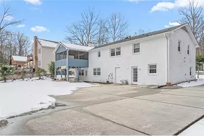 1204 Pebble Drive, Greensboro, NC 27410 - Photo 45