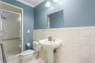 1204 Pebble Dr, Greensboro, NC 27410 - Photo 25