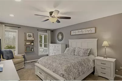 317 Canterbury Road, High Point, NC 27262 - Photo 17