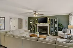 317 Canterbury Rd, High Point, NC 27262 - Photo 5