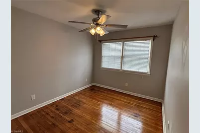 2405 Atlanta Street, Greensboro, NC 27406 - Photo 11