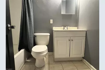 201 E Harden Street, Graham, NC 27253 - Photo 15