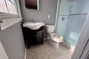 201 E Harden St, Graham, NC 27253 - Photo 11