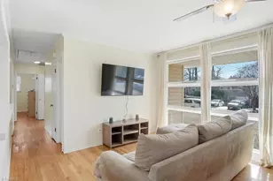 2502 Netherwood Dr, Greensboro, NC 27408 - Photo 9