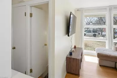 2502 Netherwood Drive, Greensboro, NC 27408 - Photo 17