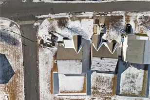 1174 Waterlyn Dr, Greensboro, NC 27405 - Photo 31