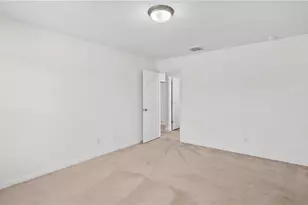 1174 Waterlyn Dr, Greensboro, NC 27405 - Photo 11