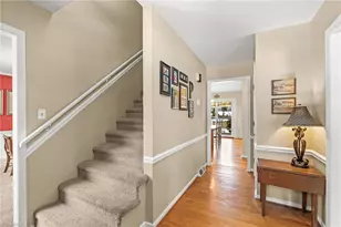 219 Prestwick Dr, High Point, NC 27265 - Photo 5