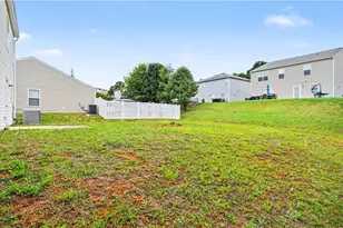 3904 Whispering Willows Dr, Greensboro, NC 27406 - Photo 35