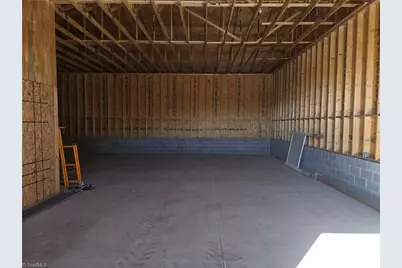 112 E Gilbreath Street, Graham, NC 27253 - Photo 11