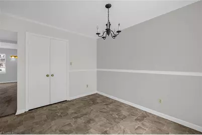 5735 Bramblegate Road #G, Greensboro, NC 27409 - Photo 13