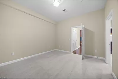 201 N Elm Street #301, Greensboro, NC 27401 - Photo 17
