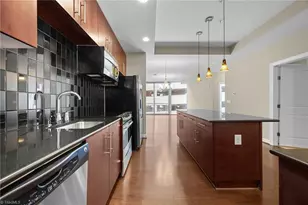 201 N Elm St, Greensboro, NC 27401 - Photo 7