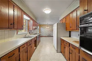 680 Chester Rd, Winston-Salem, NC 27104 - Photo 11