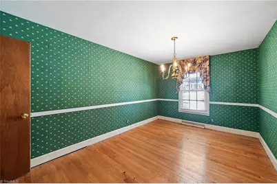 680 Chester Road, Winston-Salem, NC 27104 - Photo 9