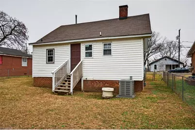 2820 Manchester Street, Winston-Salem, NC 27105 - Photo 25