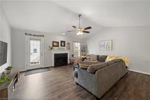 5800 Edgebrook Ct, Jamestown, NC 27282 - Photo 13